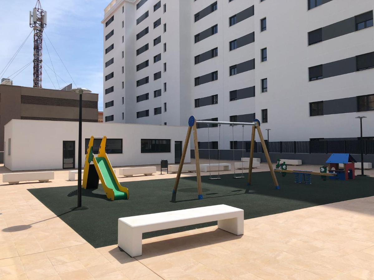 Apartamento Nuevo Junto Al Mar Con Plaza De Garaje!! Perfecto Para Familias Playa de Gandia 外观 照片